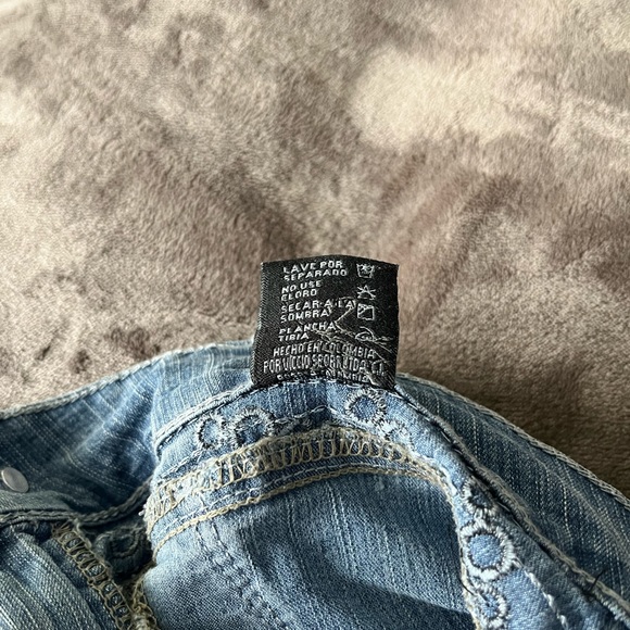 Jean capri Size 10 - Picture 5 of 7